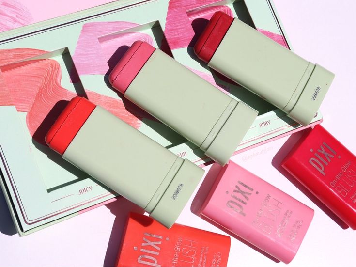 Pixi on the glow blush Foundation Stick